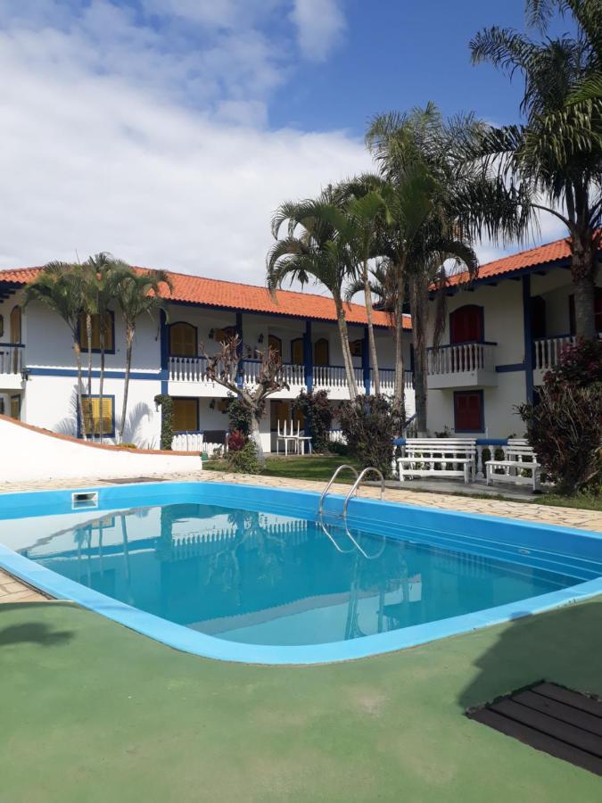 Residencial Colonial Amarelo A 150M Da Praia De Mariscal Aparthotel Bombinhas Exteriör bild
