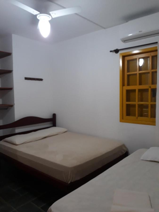 Residencial Colonial Amarelo A 150M Da Praia De Mariscal Aparthotel Bombinhas Exteriör bild