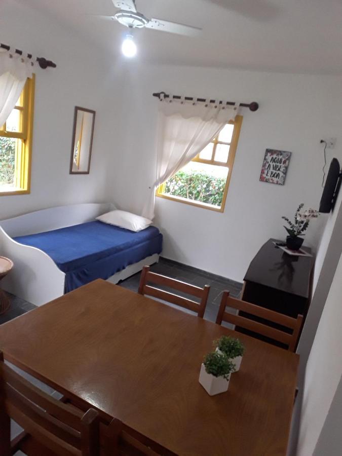 Residencial Colonial Amarelo A 150M Da Praia De Mariscal Aparthotel Bombinhas Exteriör bild