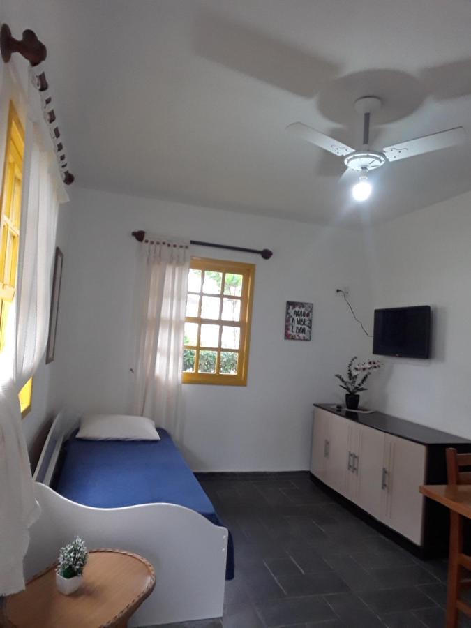 Residencial Colonial Amarelo A 150M Da Praia De Mariscal Aparthotel Bombinhas Exteriör bild